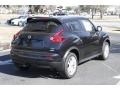 Sapphire Black - Juke SV Photo No. 5