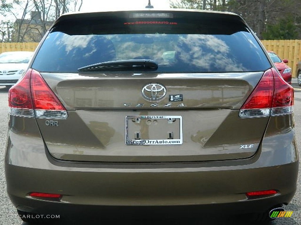 2013 Venza XLE - Golden Umber Metallic / Ivory photo #4