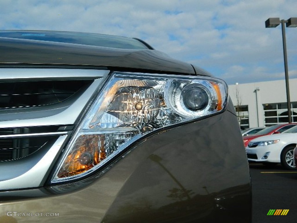 2013 Venza XLE - Golden Umber Metallic / Ivory photo #9