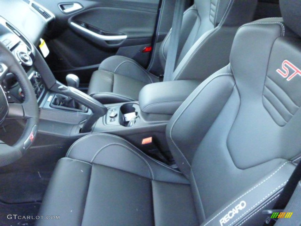 ST Charcoal Black Full-Leather Recaro Seats Interior 2013 Ford Focus ST Hatchback Photo #76284494