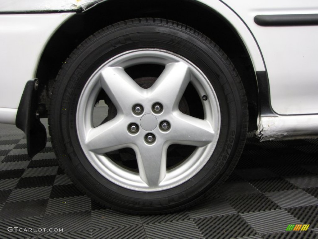 2000 Subaru Impreza L Sedan Wheel Photo #76284828