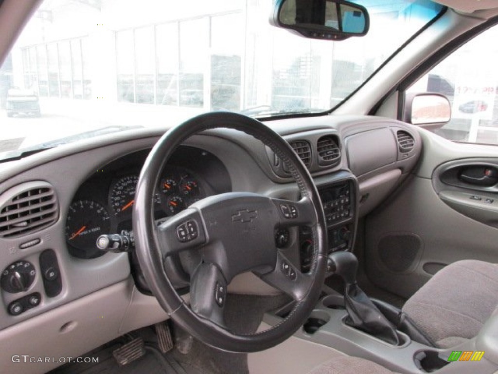 2003 TrailBlazer LT 4x4 - Dark Gray Metallic / Medium Oak photo #9