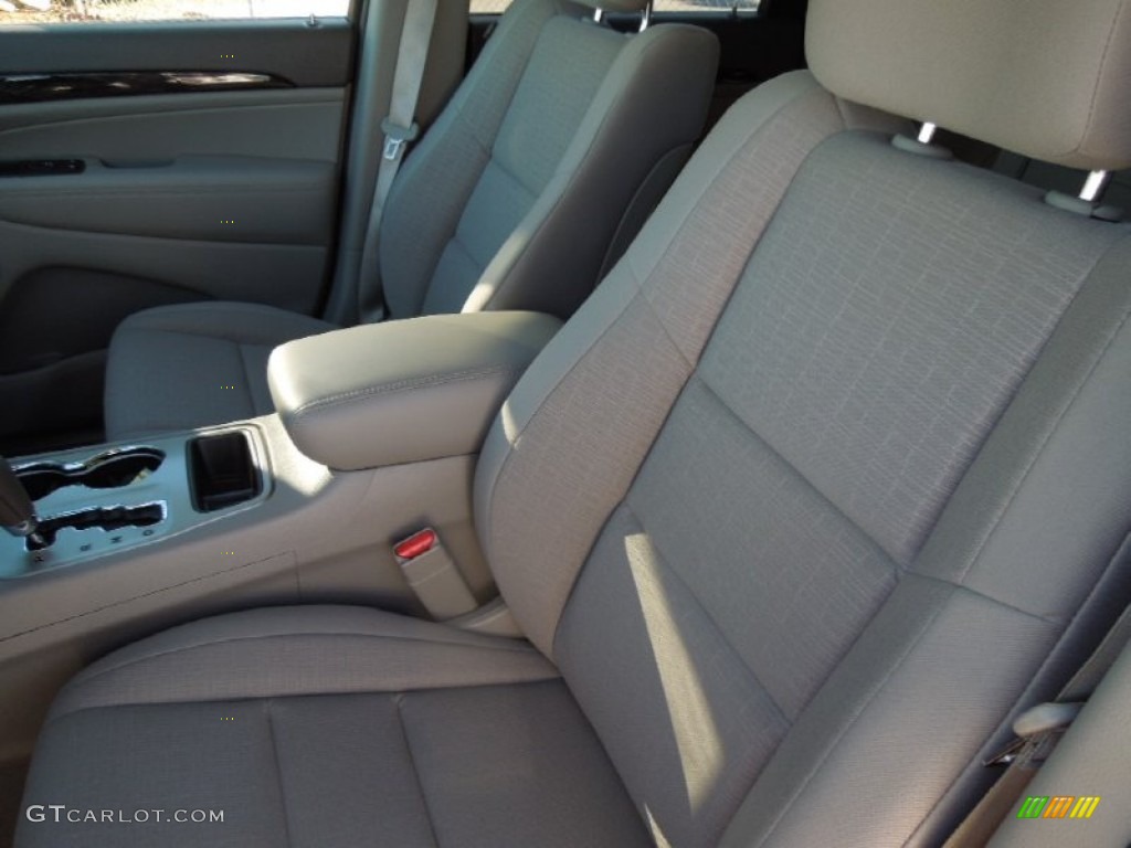 2013 Grand Cherokee Laredo 4x4 - Deep Cherry Red Crystal Pearl / Dark Graystone/Medium Graystone photo #9