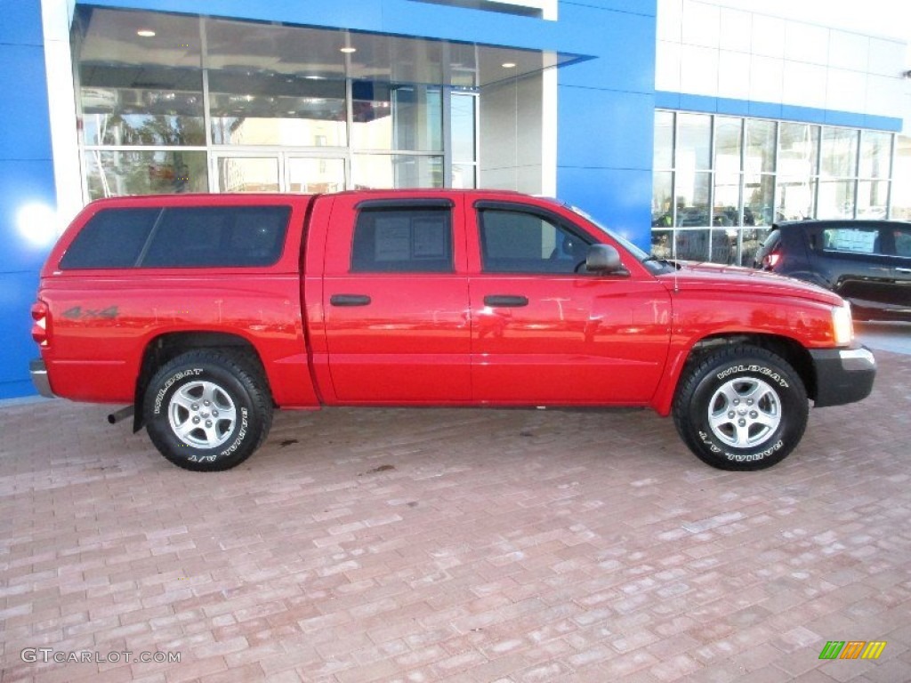 Flame Red 2005 Dodge Dakota SLT Quad Cab 4x4 Exterior Photo #76288307