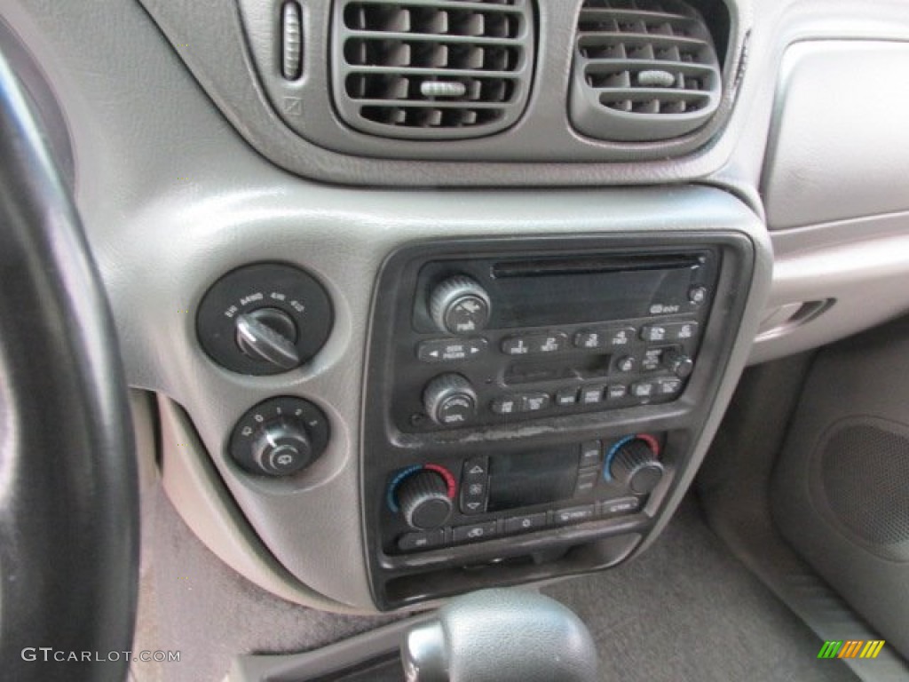 2003 TrailBlazer LT 4x4 - Dark Gray Metallic / Medium Oak photo #13
