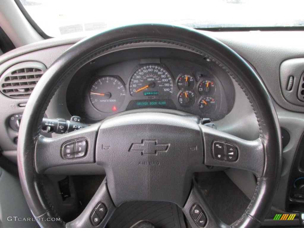 2003 TrailBlazer LT 4x4 - Dark Gray Metallic / Medium Oak photo #15