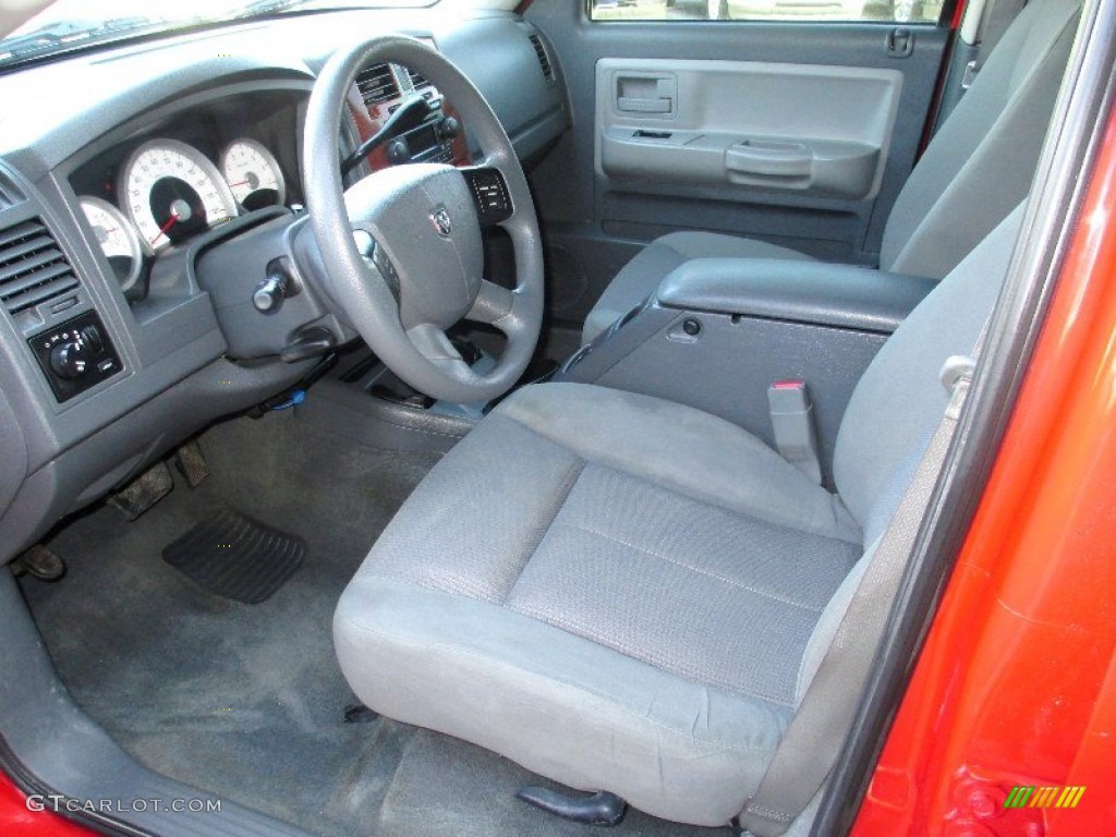 Medium Slate Gray Interior 2005 Dodge Dakota SLT Quad Cab 4x4 Photo #76288592