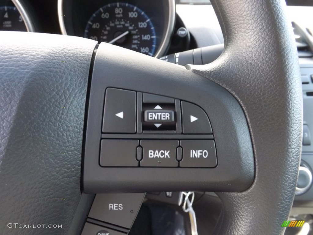 2013 Mazda MAZDA3 i Sport 4 Door Controls Photo #76290933