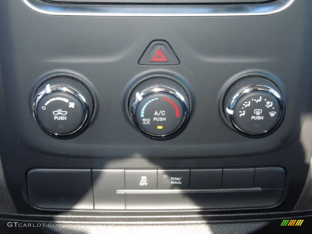 2013 Ram 1500 Tradesman Regular Cab Controls Photo #76291144