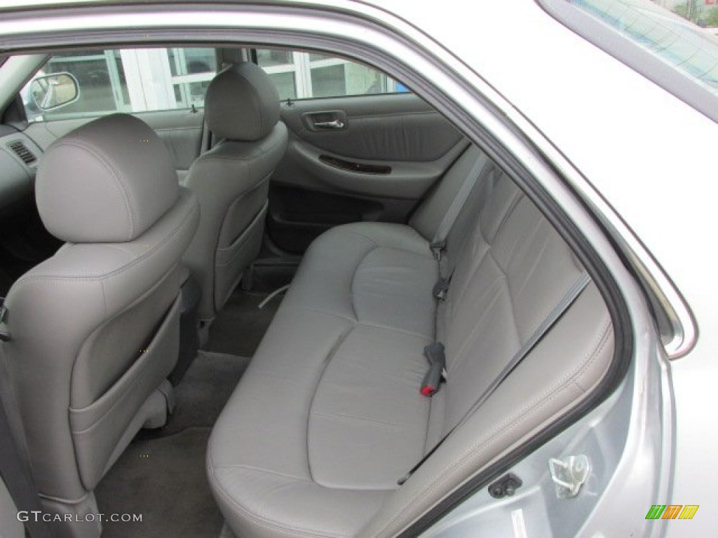 2001 Honda Accord EX V6 Sedan Rear Seat Photo #76291847