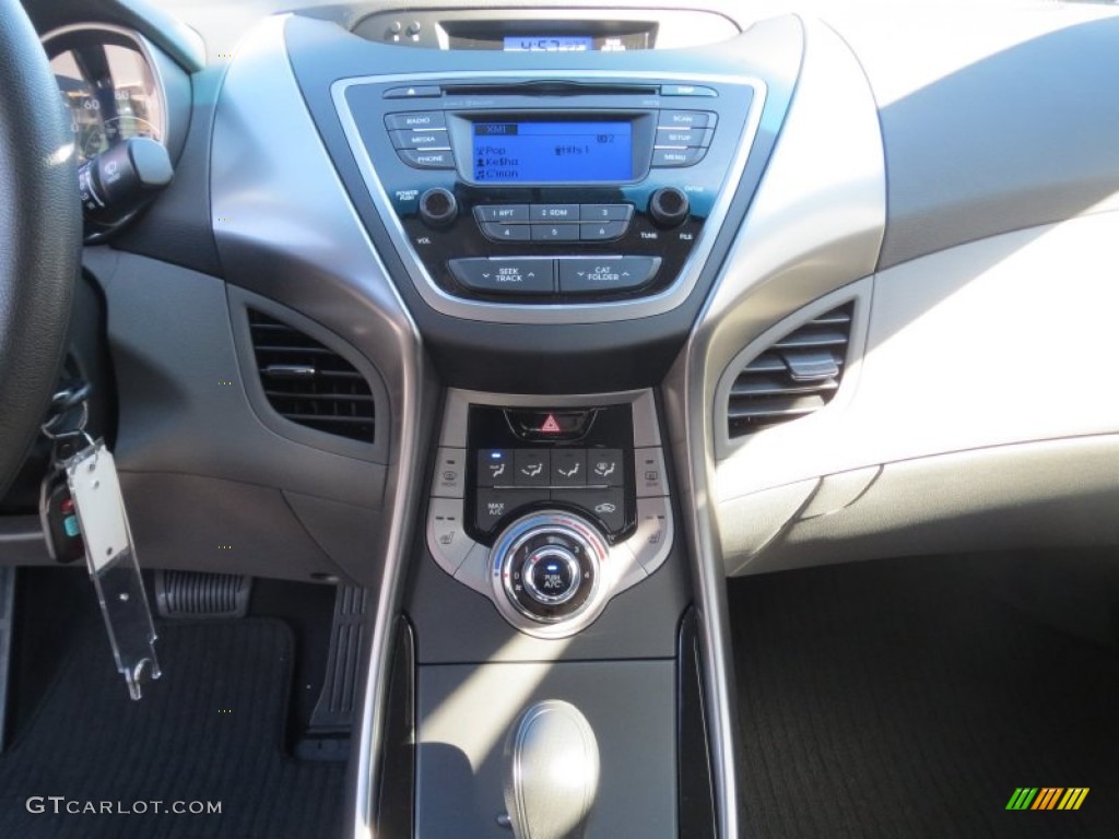 2013 Elantra Coupe GS - Volcanic Red / Gray photo #23