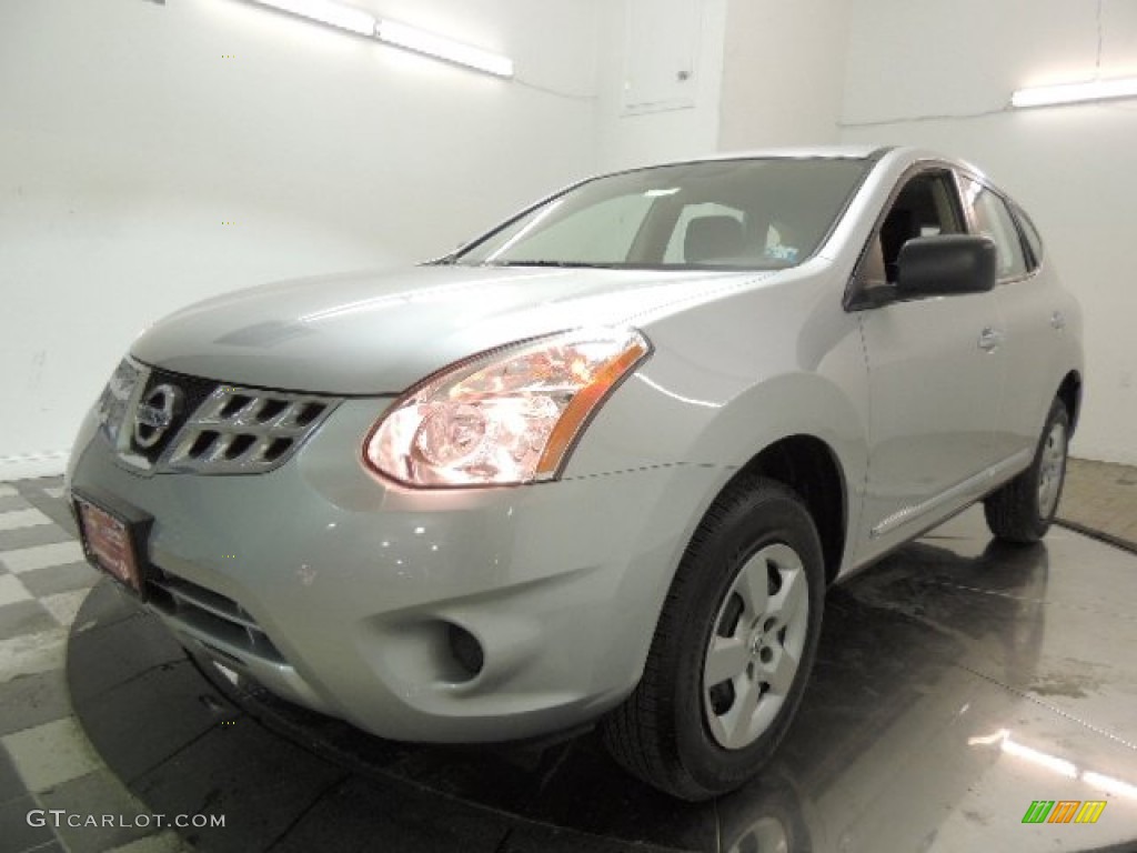 2011 Rogue S AWD - Silver Ice Metallic / Black photo #3
