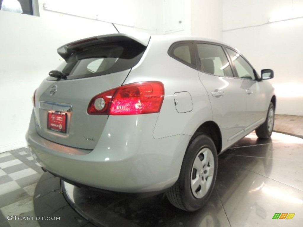 2011 Rogue S AWD - Silver Ice Metallic / Black photo #6