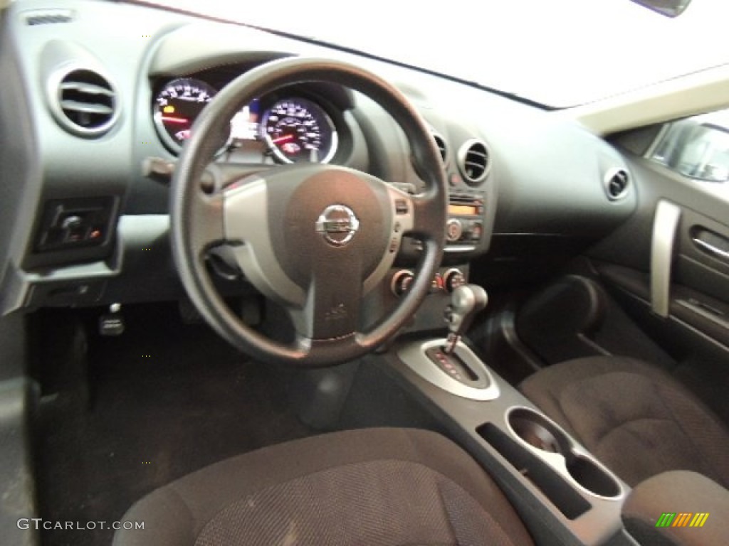2011 Rogue S AWD - Silver Ice Metallic / Black photo #12
