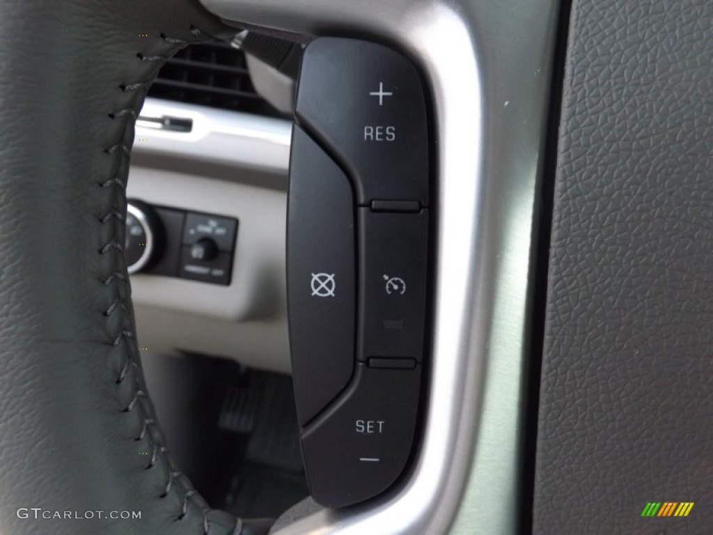 2013 GMC Acadia SLT Controls Photo #76295480
