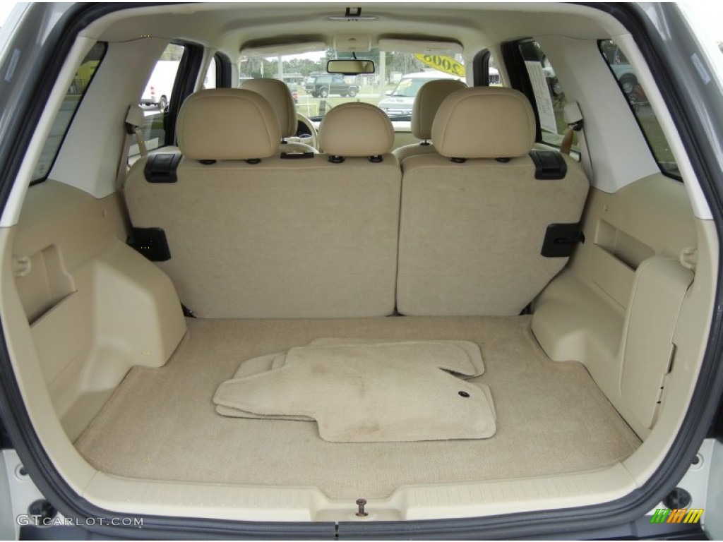 2008 Ford Escape XLT Trunk Photo #76295898