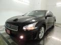 Super Black - Maxima 3.5 SV Photo No. 3