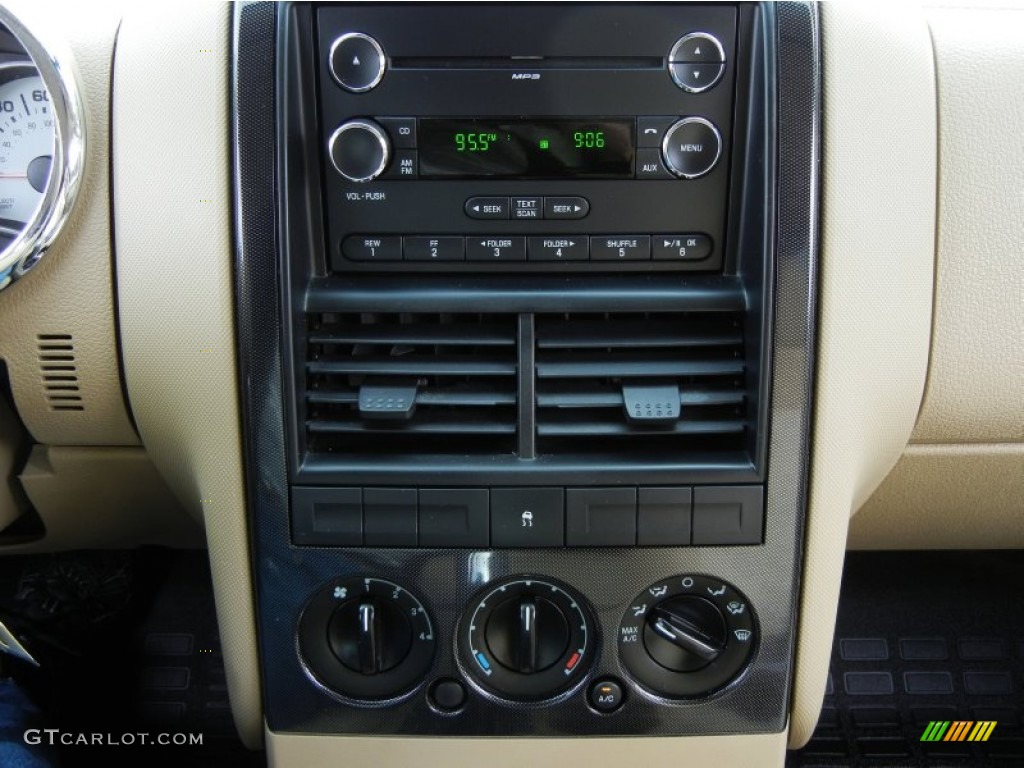2008 Ford Explorer Sport Trac XLT Controls Photo #76301585