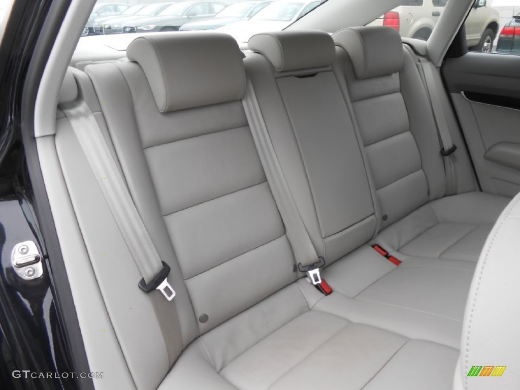 2010 Audi A6 3.0 TFSI quattro Sedan Rear Seat Photo #76302767