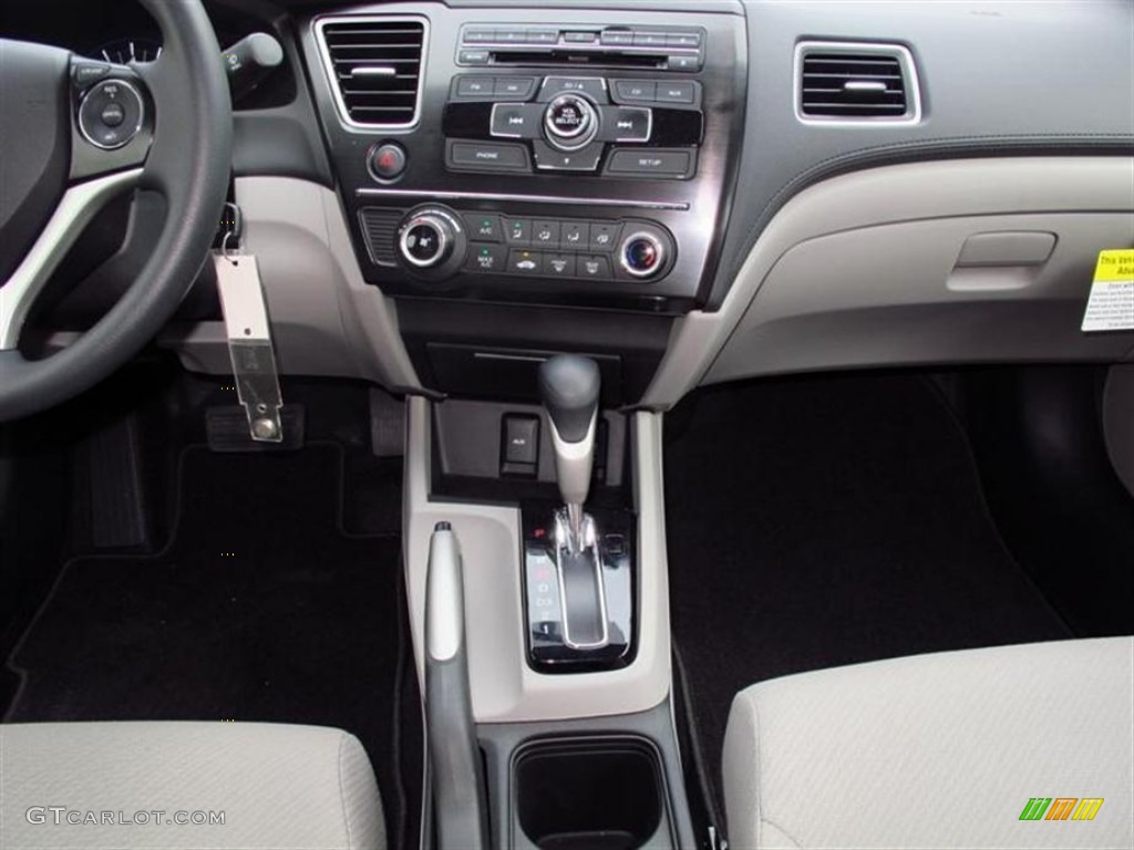 2013 Civic LX Sedan - Polished Metal Metallic / Gray photo #6