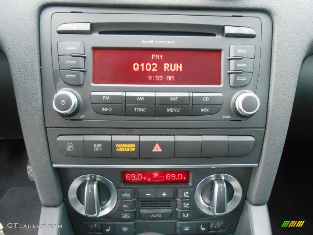 2009 Audi A3 2.0T quattro Audio System Photos