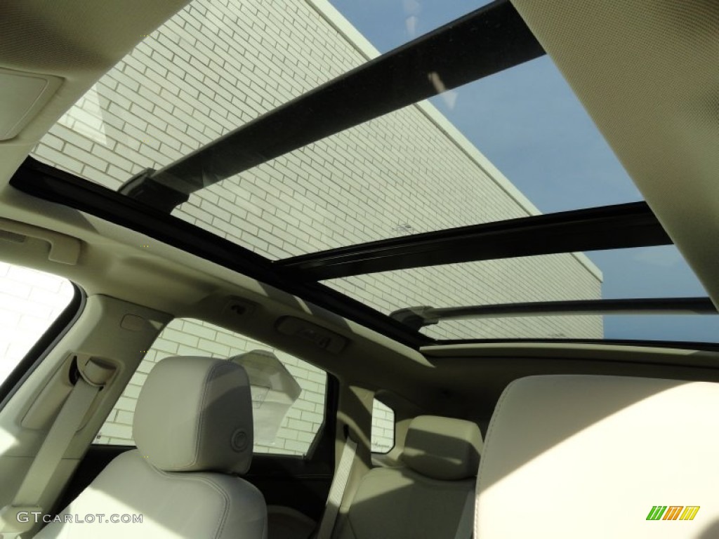 2013 Cadillac SRX Luxury FWD Sunroof Photo #76307135