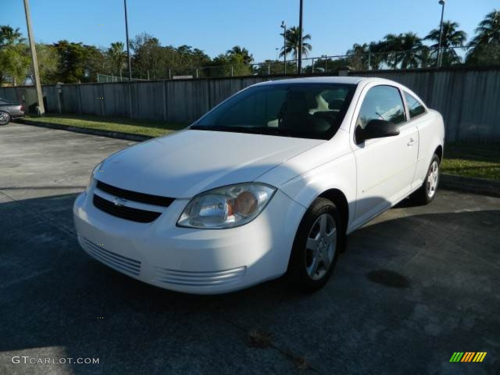Summit White 2005 Chevrolet Cobalt Coupe Exterior Photo #76307263