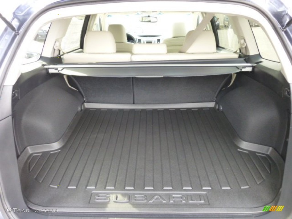 2013 Subaru Outback 2.5i Limited Trunk Photo #76307930