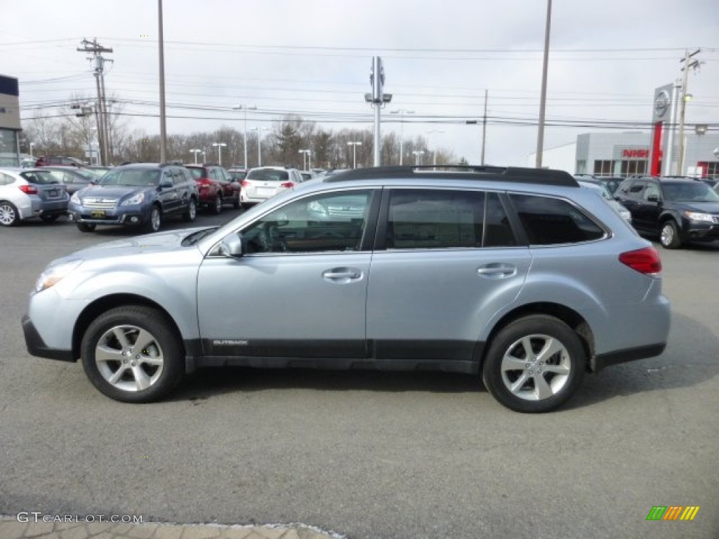 Ice Silver Metallic 2013 Subaru Outback 2.5i Limited Exterior Photo #76308119