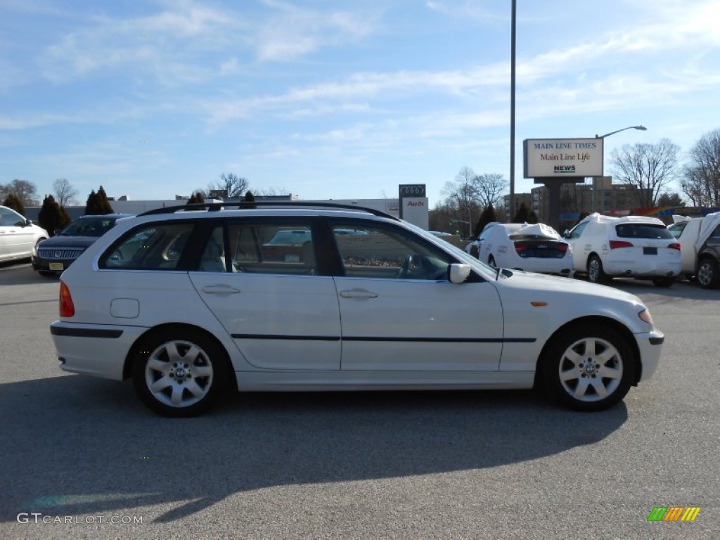 2004 3 Series 325i Wagon - Alpine White / Sand photo #4