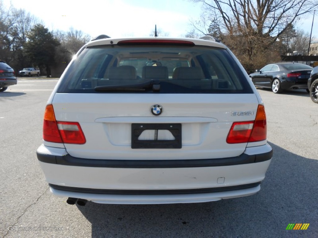 2004 3 Series 325i Wagon - Alpine White / Sand photo #6