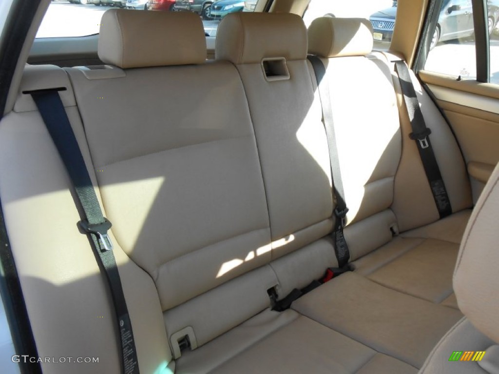 2004 3 Series 325i Wagon - Alpine White / Sand photo #16