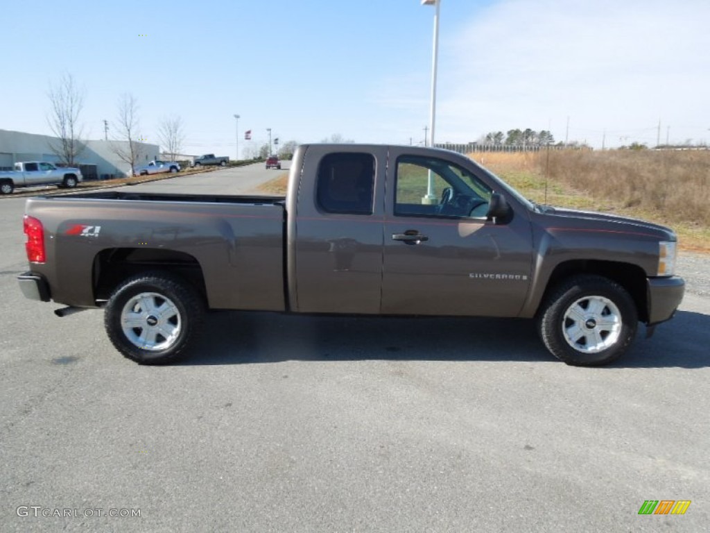Desert Brown Metallic 2007 Chevrolet Silverado 1500 LT Z71 Extended Cab 4x4 Exterior Photo #76311268