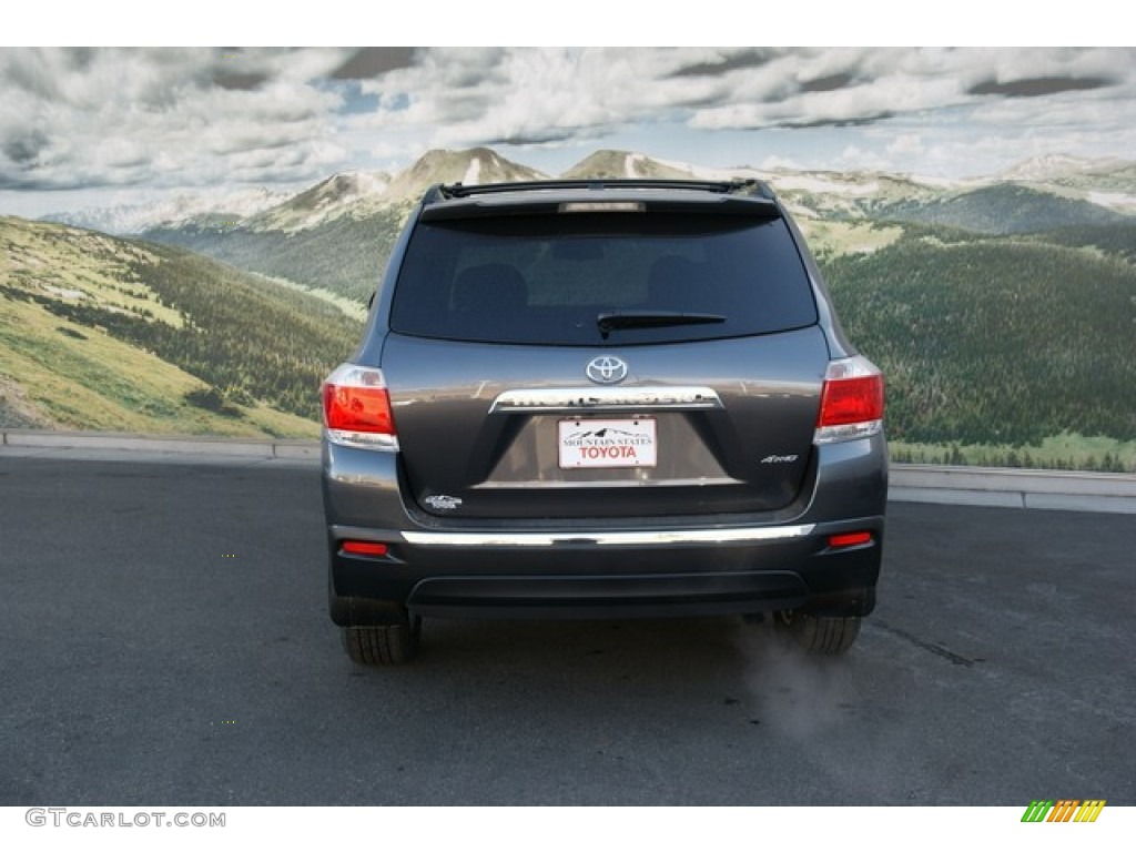 2013 Highlander Limited 4WD - Magnetic Gray Metallic / Ash photo #4