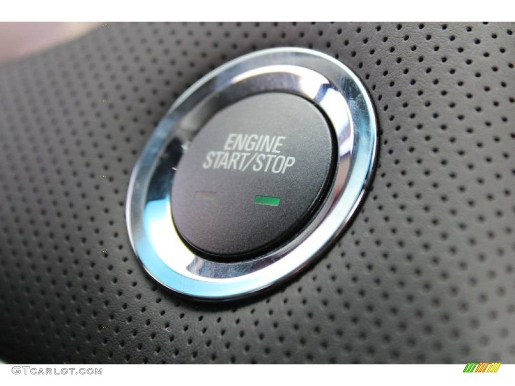 2013 Cadillac XTS Platinum FWD Controls Photo #76313923