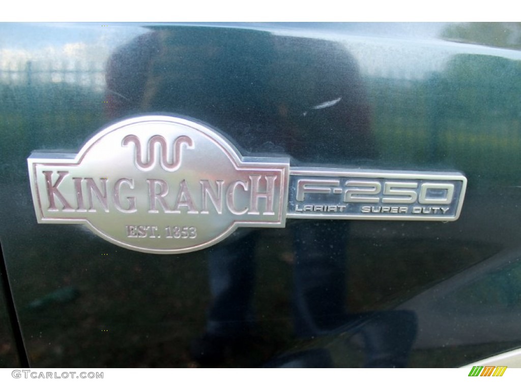 2005 F250 Super Duty King Ranch Crew Cab 4x4 - Dark Green Satin Metallic / Castano Brown Leather photo #41