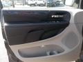 Dark Charcoal Pearl - Grand Caravan SXT Photo No. 9