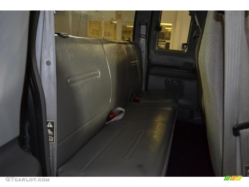 2006 F250 Super Duty XLT SuperCab 4x4 - Dark Shadow Gray Metallic / Medium Flint photo #25
