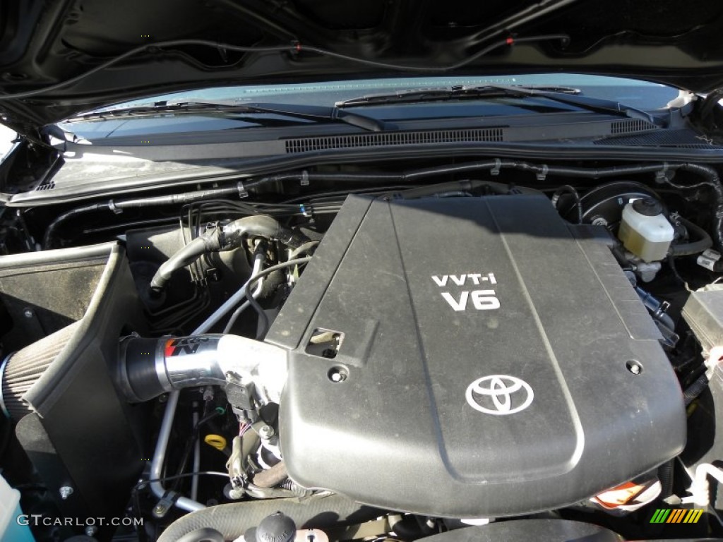 2008 Toyota Tacoma X-Runner Engine Photos