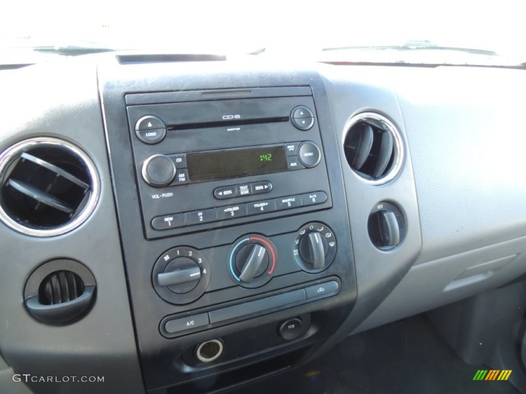 2007 Ford F150 XLT SuperCrew Controls Photos