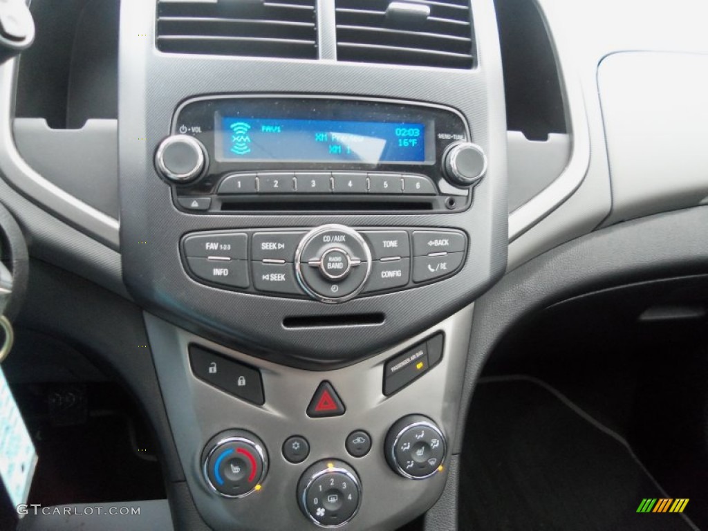 2012 Chevrolet Sonic LTZ Hatch Controls Photo #76323791
