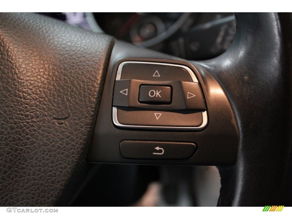 2010 Volkswagen Jetta TDI SportWagen Controls Photo #76324683