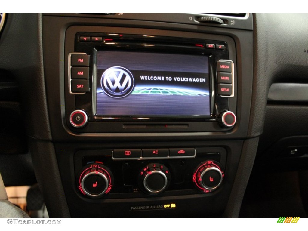 2010 Volkswagen Jetta TDI SportWagen Controls Photo #76324727