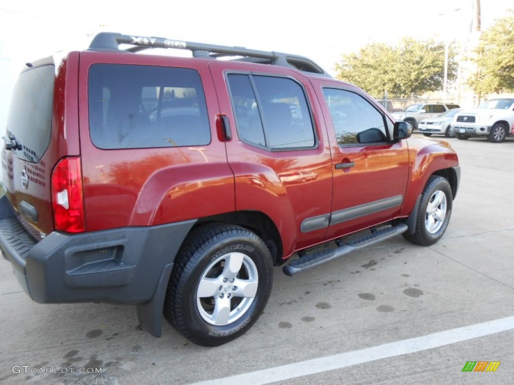 2005 Xterra SE - Red Brawn Pearl / Steel/Graphite photo #7