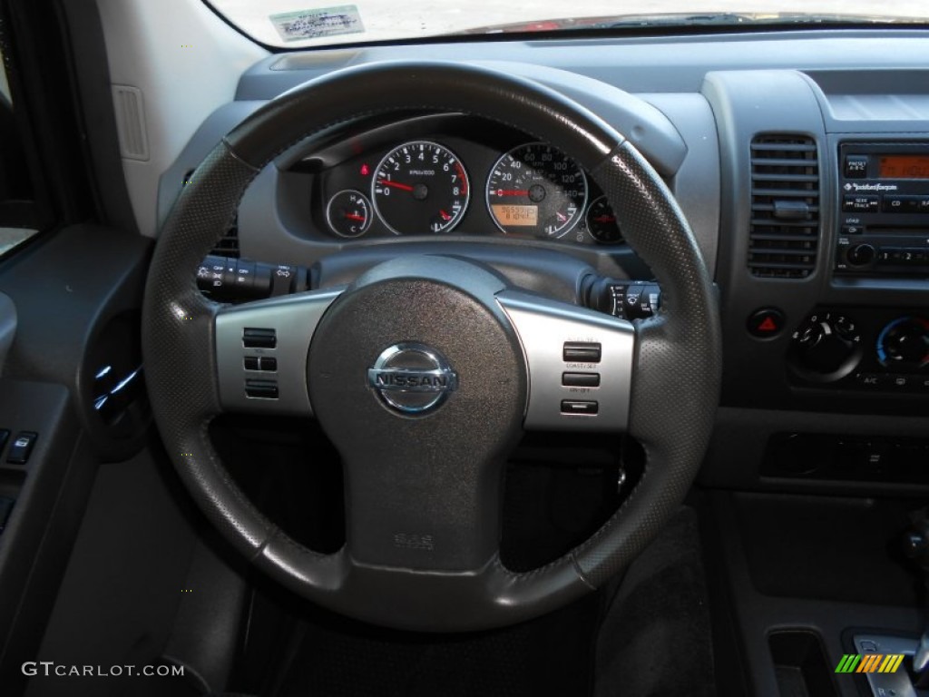 2005 Xterra SE - Red Brawn Pearl / Steel/Graphite photo #21