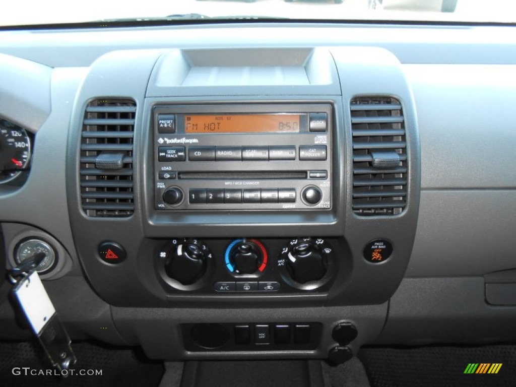 2005 Xterra SE - Red Brawn Pearl / Steel/Graphite photo #23