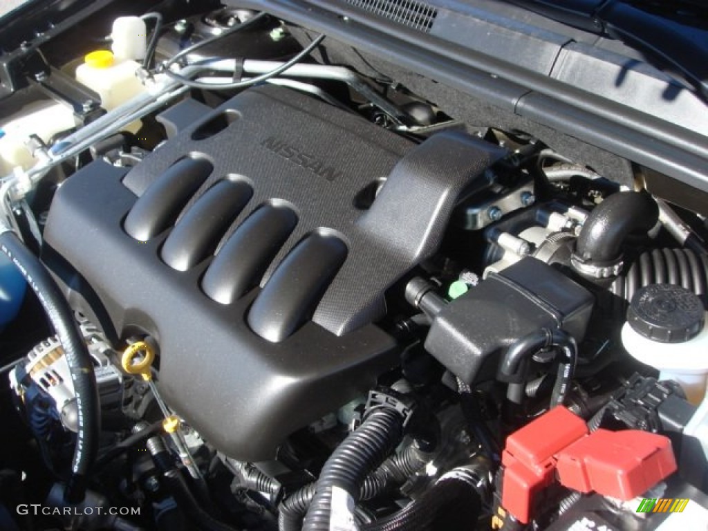 2012 Sentra 2.0 SR - Super Black / Charcoal photo #25