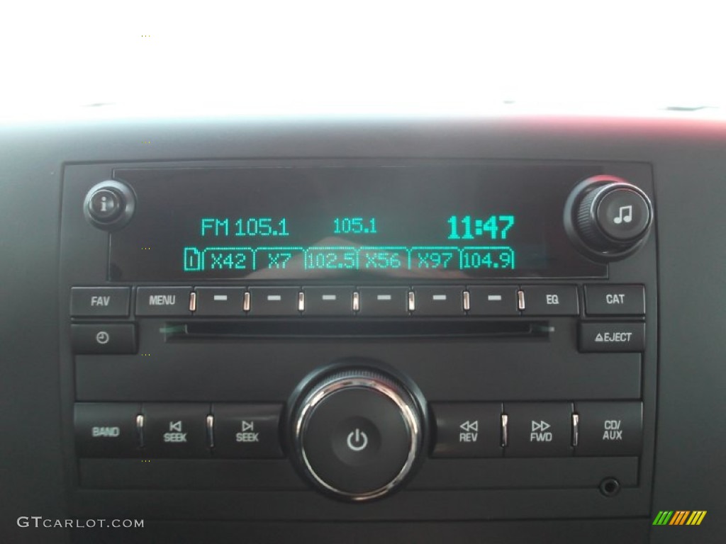 2011 Chevrolet Silverado 2500HD LT Regular Cab 4x4 Audio System Photo #76327553