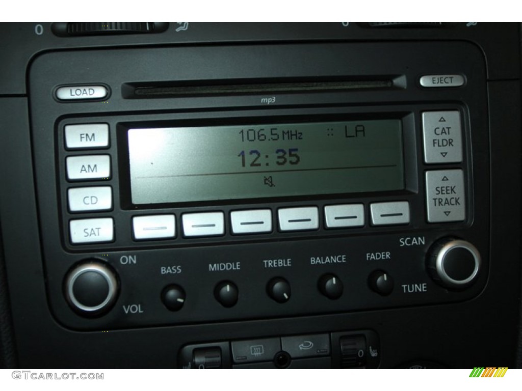 2008 Volkswagen Jetta SE Sedan Audio System Photo #76328377