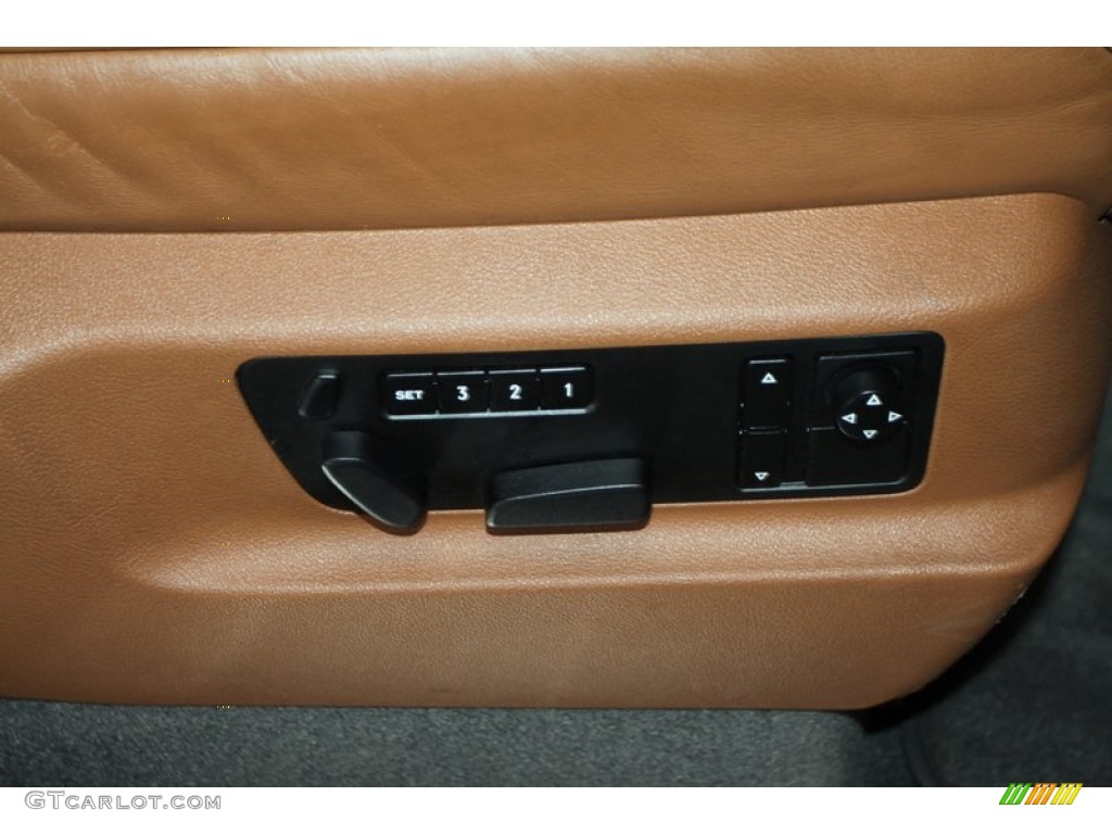 2004 Volkswagen Touareg V10 TDI Controls Photos